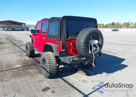 2015 Jeep Wrangler Unlimited Sport z USA, uszkodzony, nr VIN 1C4BJWDG4FL542404